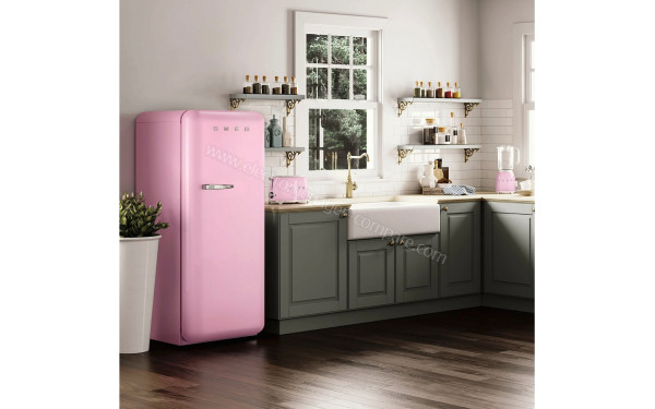 SMEG FAB28RPK6 - Mise en situation