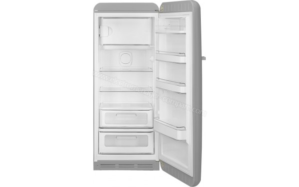 SMEG FAB28RSV3 - Vue de l'int&eacute;rieur vide