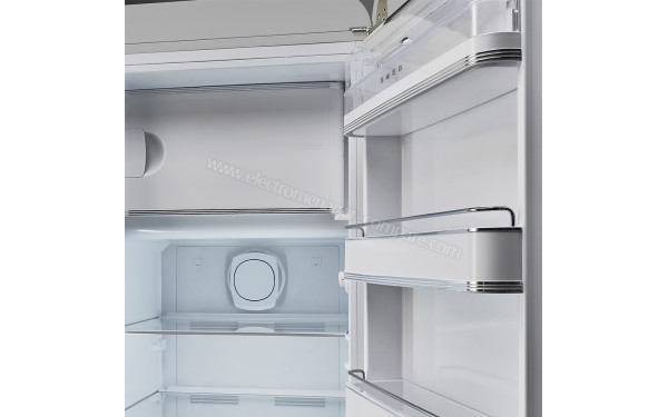 SMEG FAB28RSV3 - Mise en situation