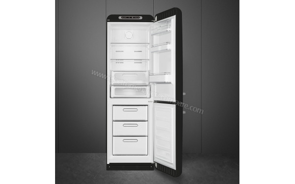 SMEG FAB32RBL5 - Mise en situation