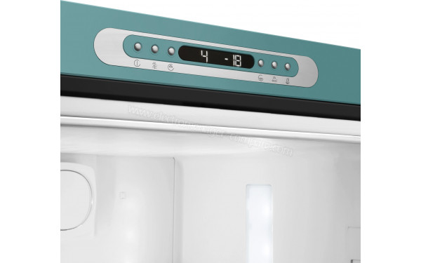 SMEG FAB32REGM6 - Panneau de commandes