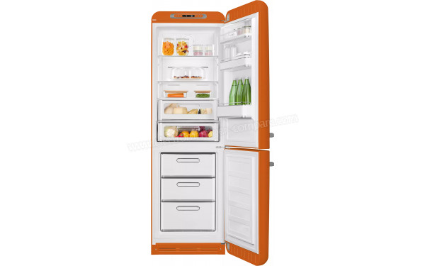 SMEG FAB32ROR6 - Vue de l'int&eacute;rieur