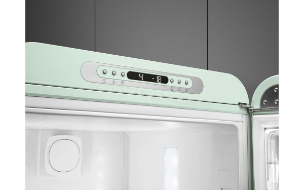 SMEG FAB32RPG5 - Panneau de commandes