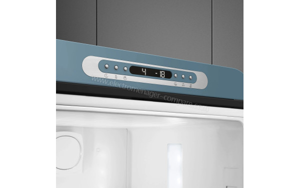 SMEG FAB32RSBM6 - Panneau de commandes