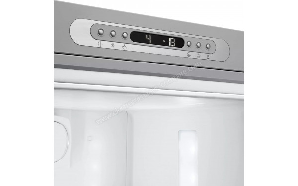 SMEG FAB32RSV6 - Panneau de commandes