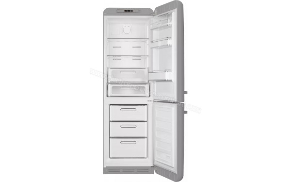 SMEG FAB32RSV6 - Vue de l'int&eacute;rieur