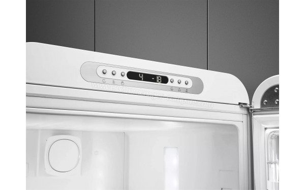 SMEG FAB32RWH6 - Panneau de commandes