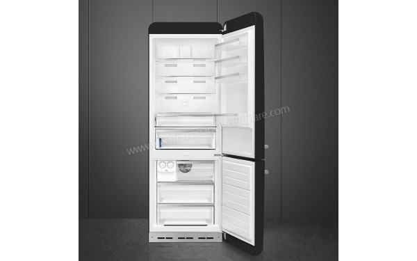 SMEG FAB38RBL5 - Vue de l'int&eacute;rieur