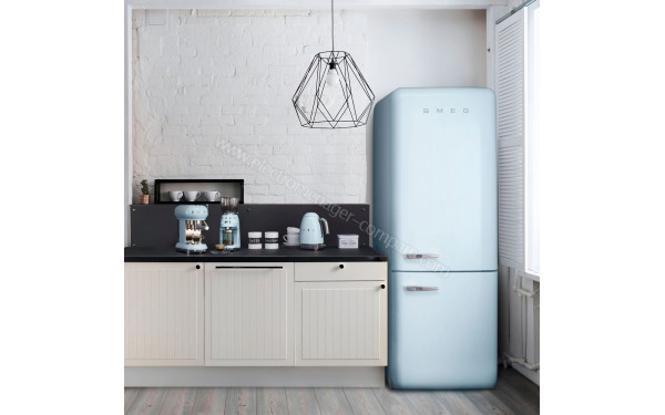 SMEG FAB38RPB6 - Mise en situation