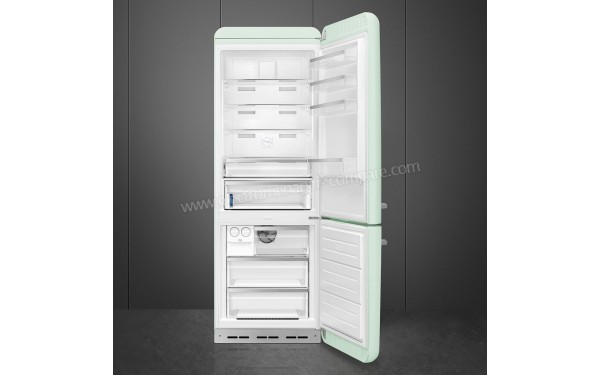 SMEG FAB38RPG - Mise en situation vue de l'int&eacute;rieur