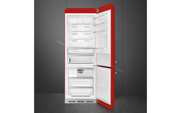 SMEG FAB38RRD5 - Vue de l'int&eacute;rieur