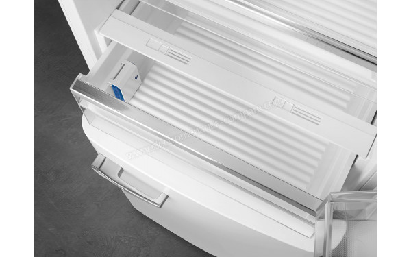 SMEG FAB38RWH5 - Bac fra&icirc;cheur