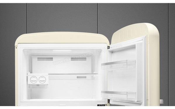 SMEG FAB50RCR5 - Vue de l'int&eacute;rieur partie cong&eacute;lateur