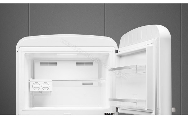 SMEG FAB50RWH5 - Vue de l'int&eacute;rieur partie cong&eacute;lateur