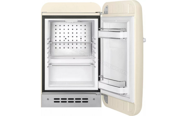 SMEG FAB5RCR6 - Vue de l'int&eacute;rieur