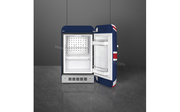 SMEG FAB5RDUJ5 - Vue de l'int&eacute;rieur