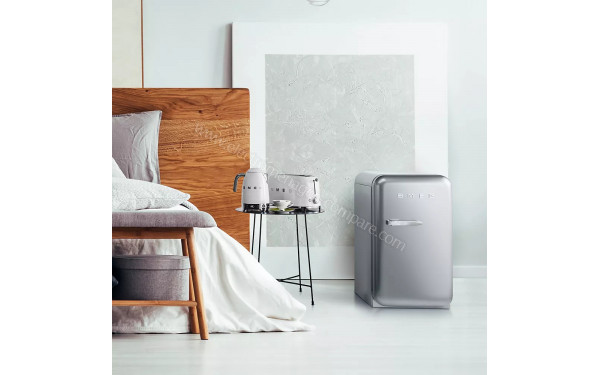 SMEG FAB5RSV6 - Mise en situation