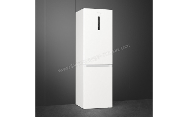 SMEG FC18WDNE - Vue 3/4 gauche