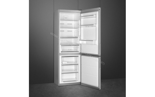SMEG FC20EN1X - Vue de l'int&eacute;rieur