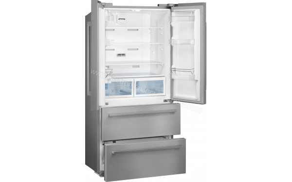 SMEG FQ55FXDE - Vue de l'int&eacute;rieur partie r&eacute;frig&eacute;rateur