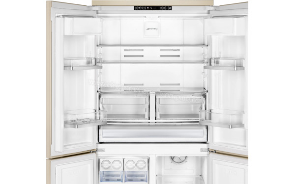 SMEG FQ60CPO5 - Vue de l'int&eacute;rieur partie r&eacute;frig&eacute;rateur