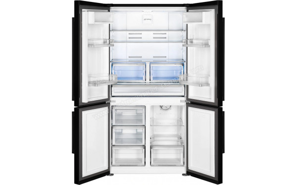 SMEG FQ60NDE - Vue de l'int&eacute;rieur