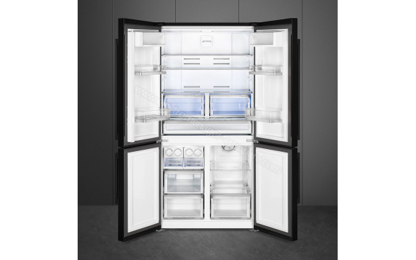 SMEG FQ60NDF - Vue de l'int&eacute;rieur