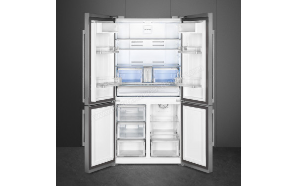 SMEG FQ60XDAIE - Vue de l'int&eacute;rieur
