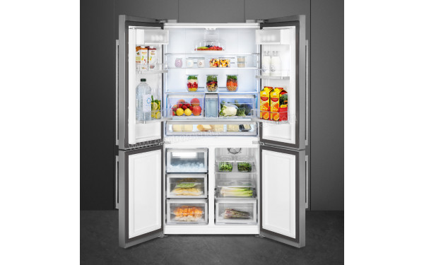 SMEG FQ60XDAIE - Vue de l'int&eacute;rieur