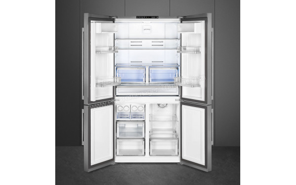 SMEG FQ60XF - Vue de l'int&eacute;rieur