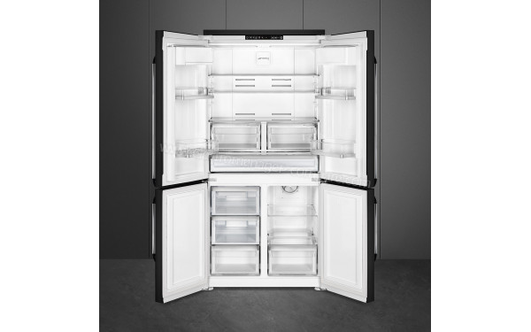SMEG FQ960BL6 - Vue de l'int&eacute;rieur