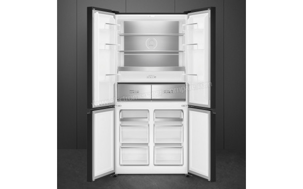 SMEG FQI60KD - Vue de l'int&eacute;rieur