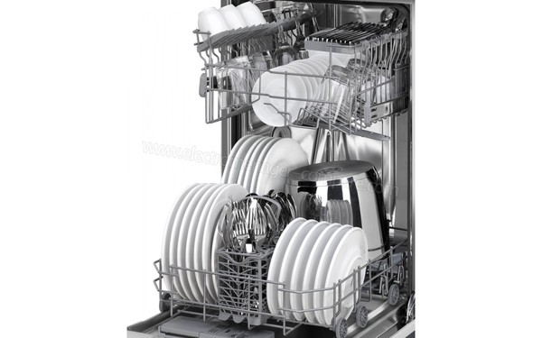 SMEG LSA4513B - Vue de l'int&eacute;rieur (cr&eacute;dit : Boulanger)