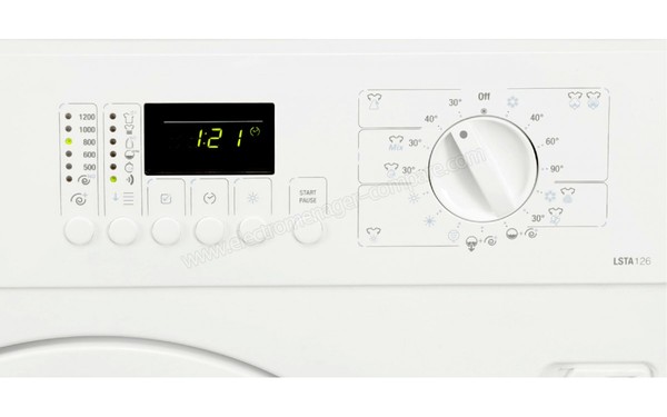 SMEG LSTA126-1 - Panneau de commandes (cr&eacute;dit : Darty)