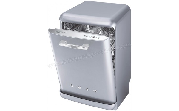 SMEG LVFABSV - Vue 3/4 droite porte ouverte