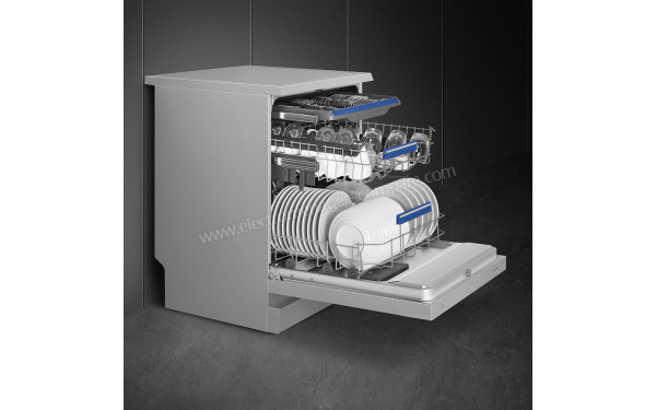 SMEG LVS342CQSX - Vue de l'int&eacute;rieur