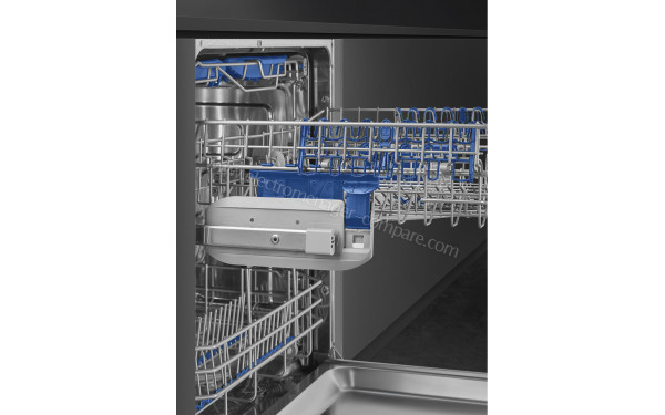 SMEG LVS433STPXIN - Vue du panier sup&eacute;rieur