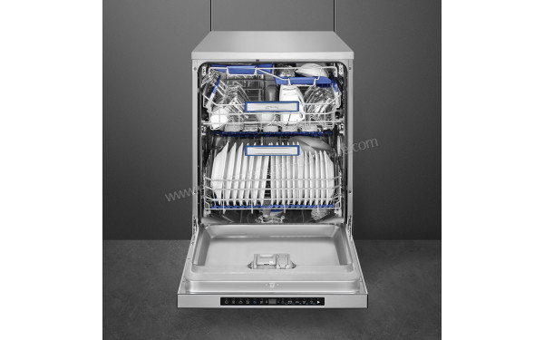 SMEG LVSP345BQX - Vue de l'int&eacute;rieur