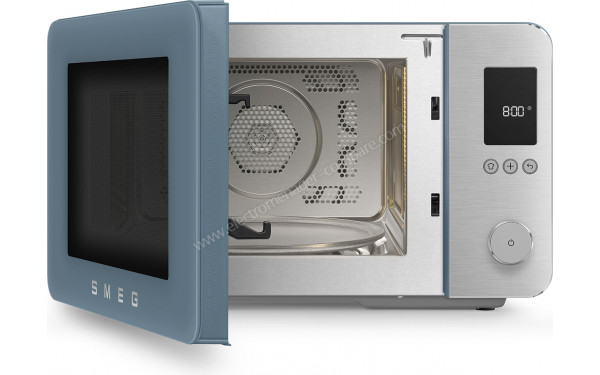 SMEG MOC02SBMEU - Vue de l'int&eacute;rieur