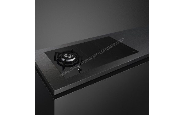 SMEG PM3953D - Vue 3/4 gauche foyer &eacute;teind