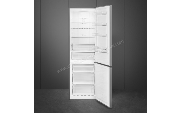 SMEG RC19XDNE - Vue de l'int&eacute;rieur