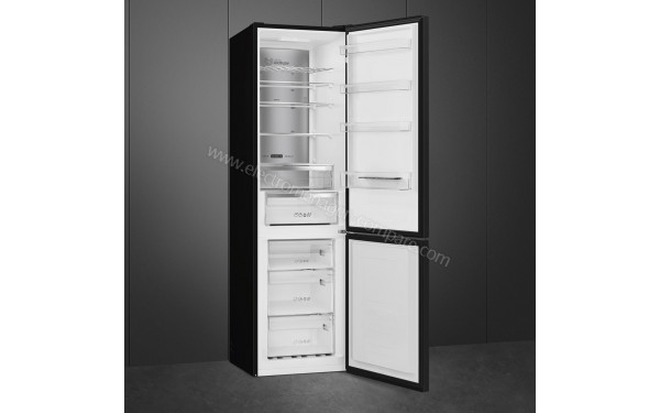 SMEG RC21KDNMC - Vue de l'int&eacute;rieur