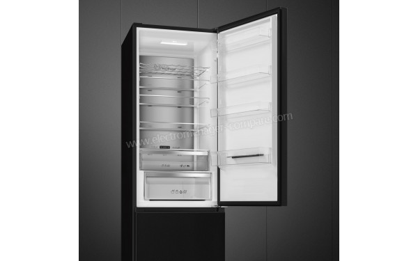 SMEG RC21KDNMC - Vue de l'int&eacute;rieur partie r&eacute;frig&eacute;rateur