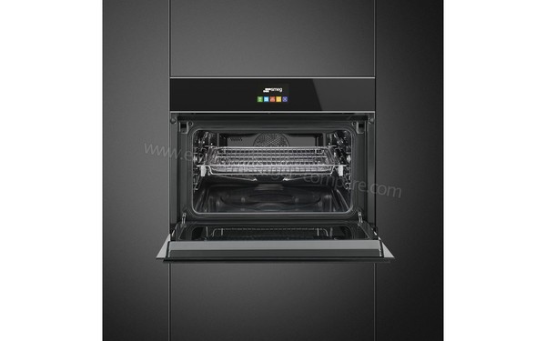 SMEG SF4604MCNX - Vue de l'int&eacute;rieur