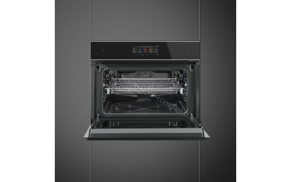 SMEG SF4606WMCNX - Vue de l'int&eacute;rieur