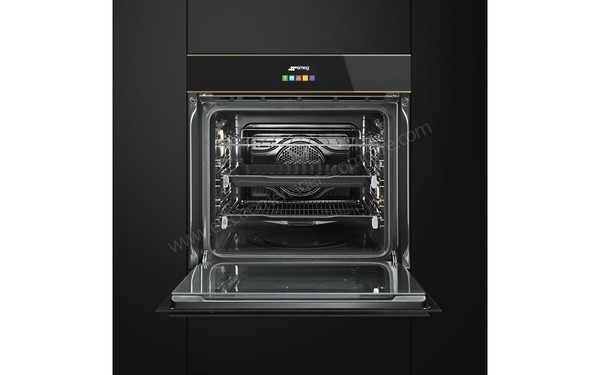 SMEG SFP6604NRE - Vue de l'int&eacute;rieur