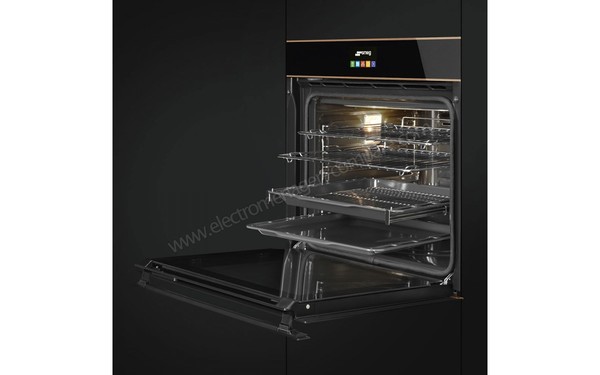 SMEG SFP6604PNRE - Vue sur accessoires