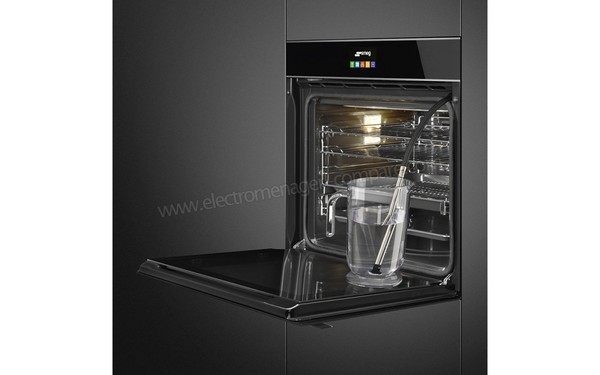 SMEG SFP6604STNX - Vue de l'int&eacute;rieur