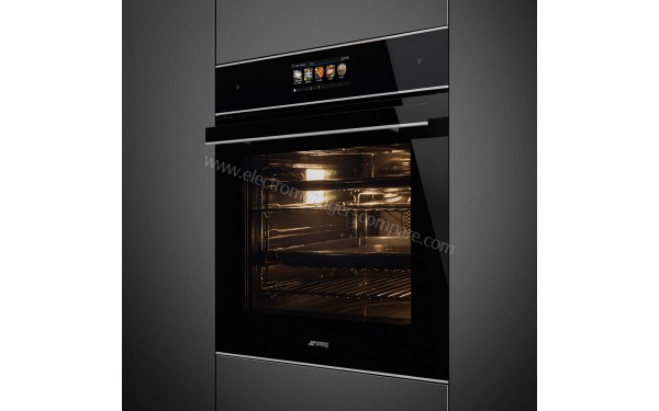 SMEG SFP6606WTPNX - Vue sur la lampe