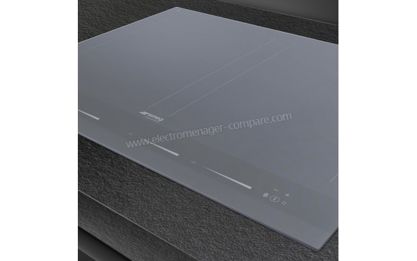 SMEG SIM1643DS - Vue 3/4 droite